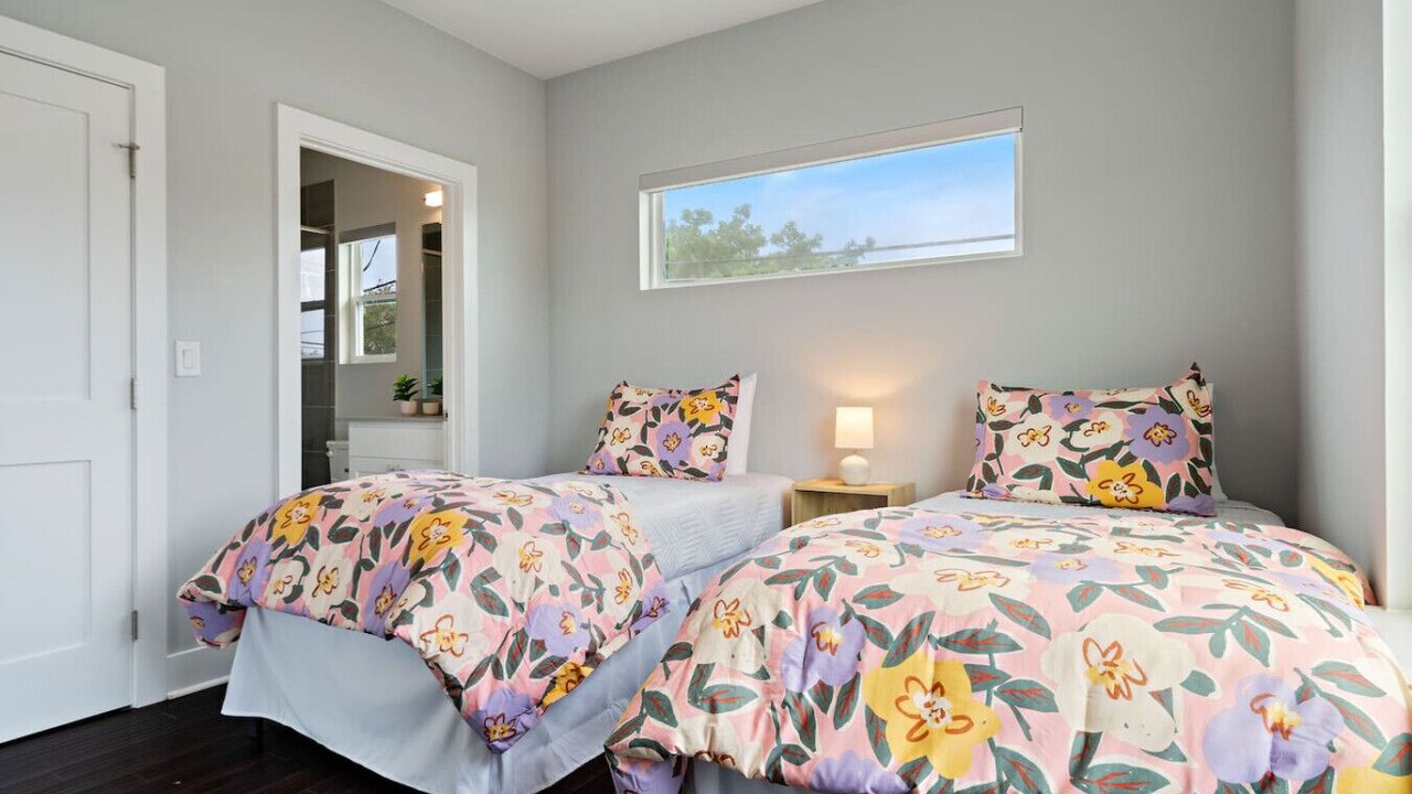 Photo of Bedroom in Montopolis