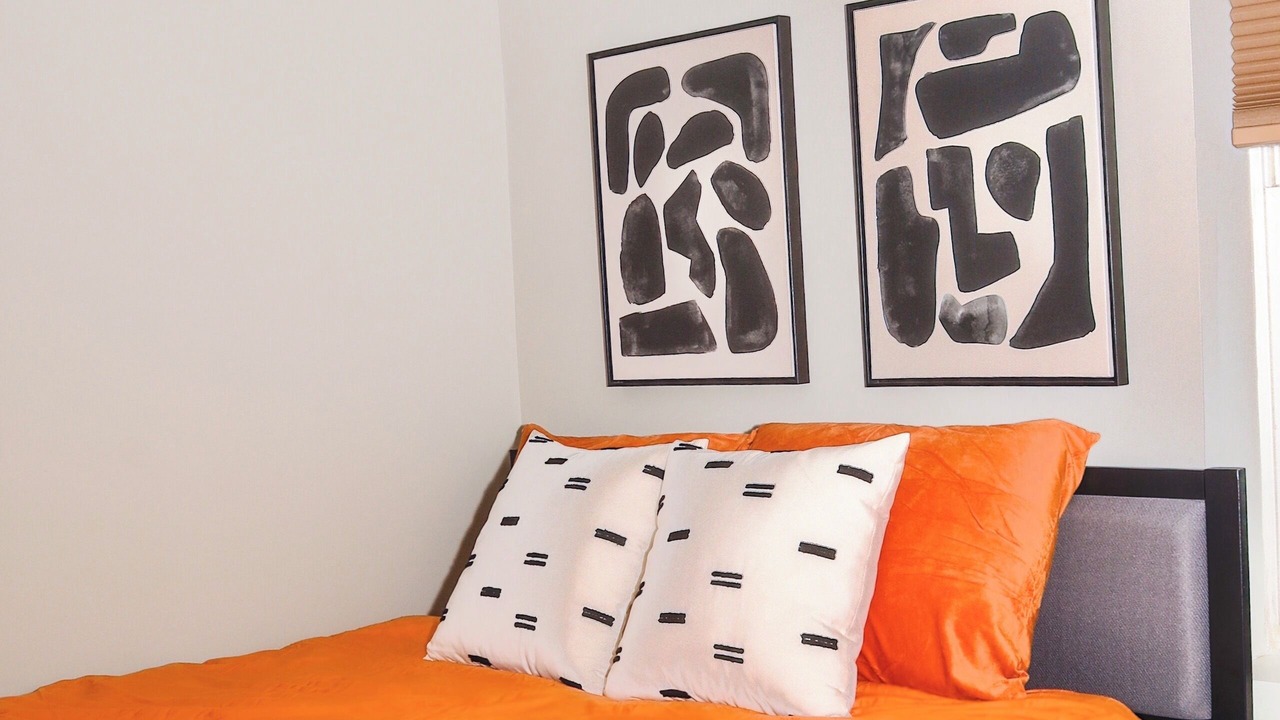 Photo of Bedroom in East Garfield Park
