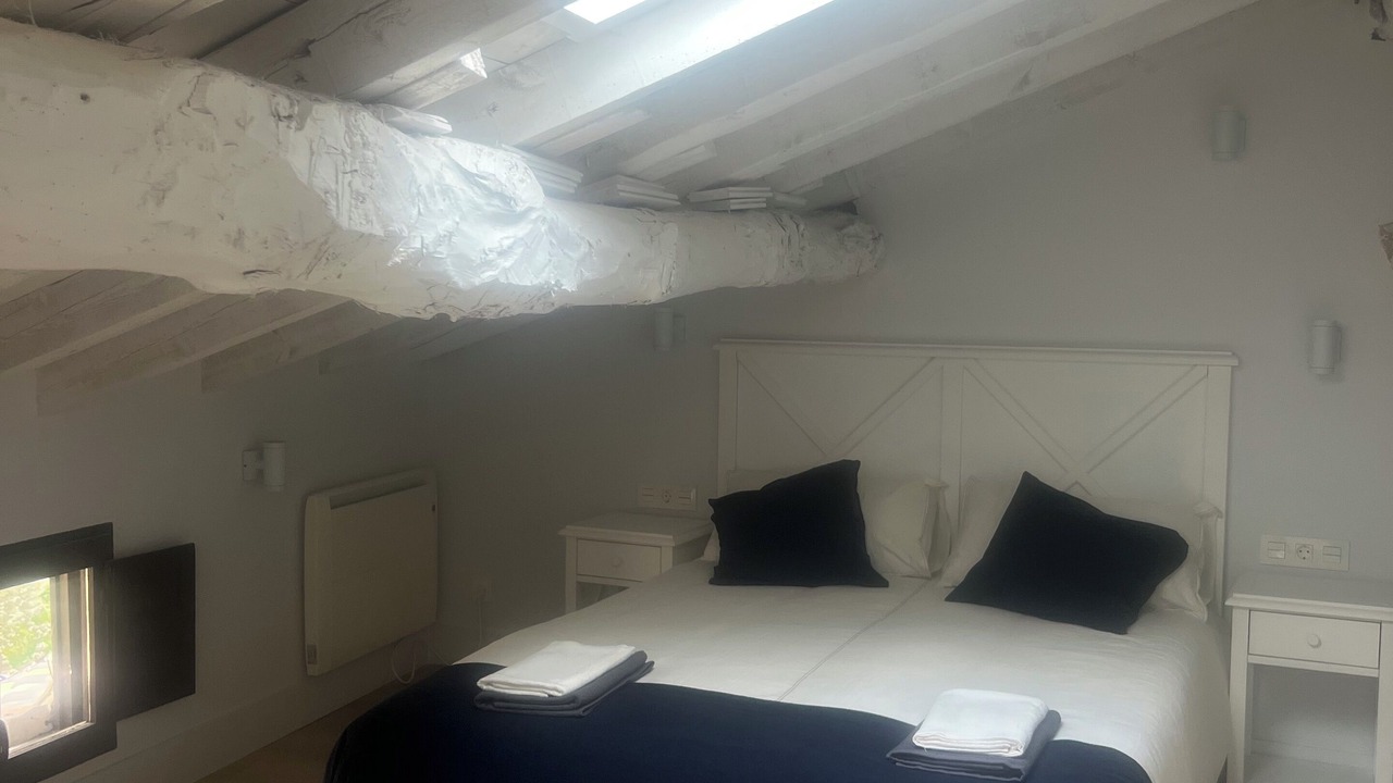 Photo of Bedroom in Orbaneja del Castillo