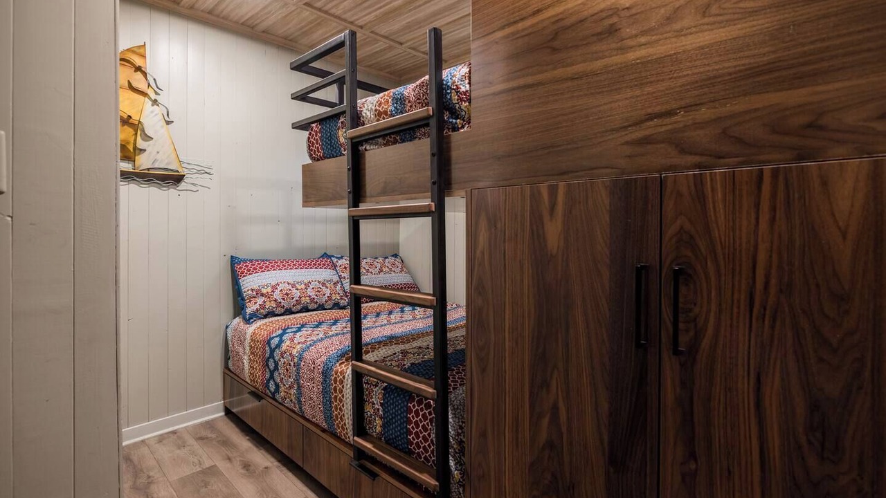 Photo of Others in Eastport