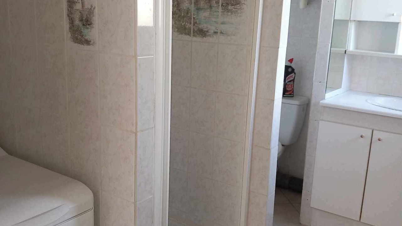 Photo of Bathroom in Broons