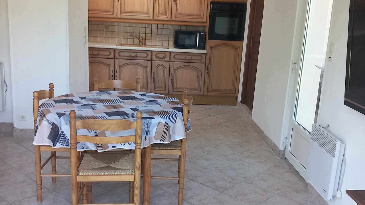 Photo of Others in Broons