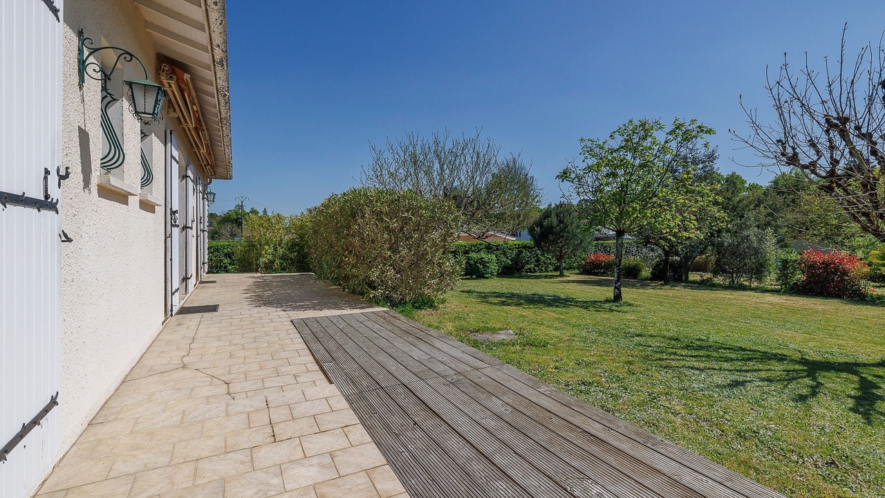 Photo of Outdoor in Saint-Seurin-sur-l'Isle