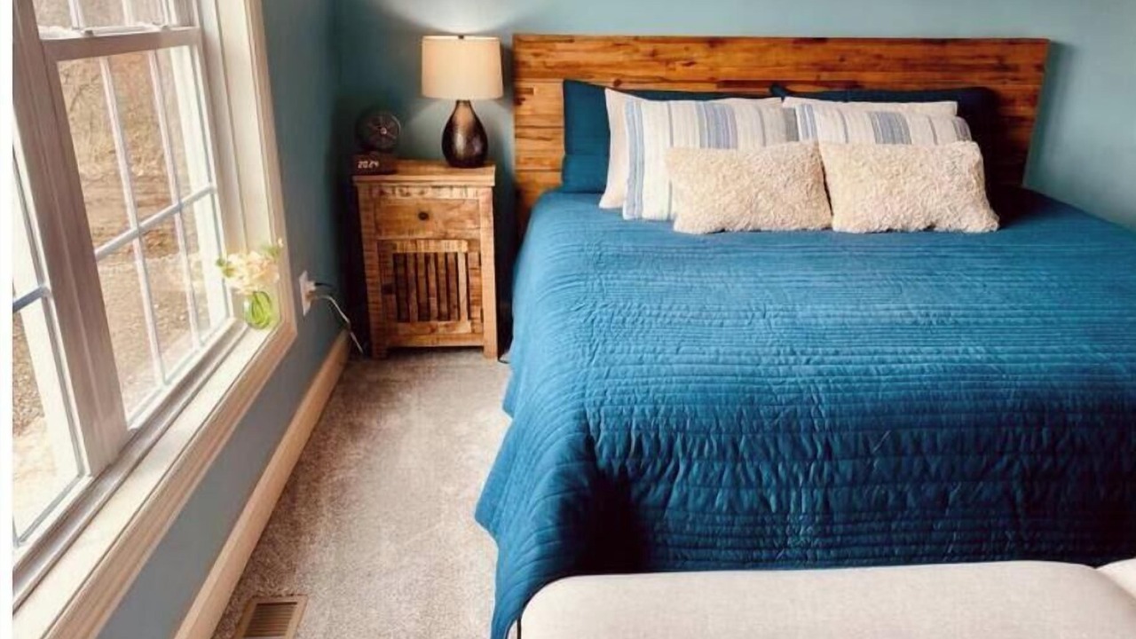 Photo of Bedroom in Kelleys Island