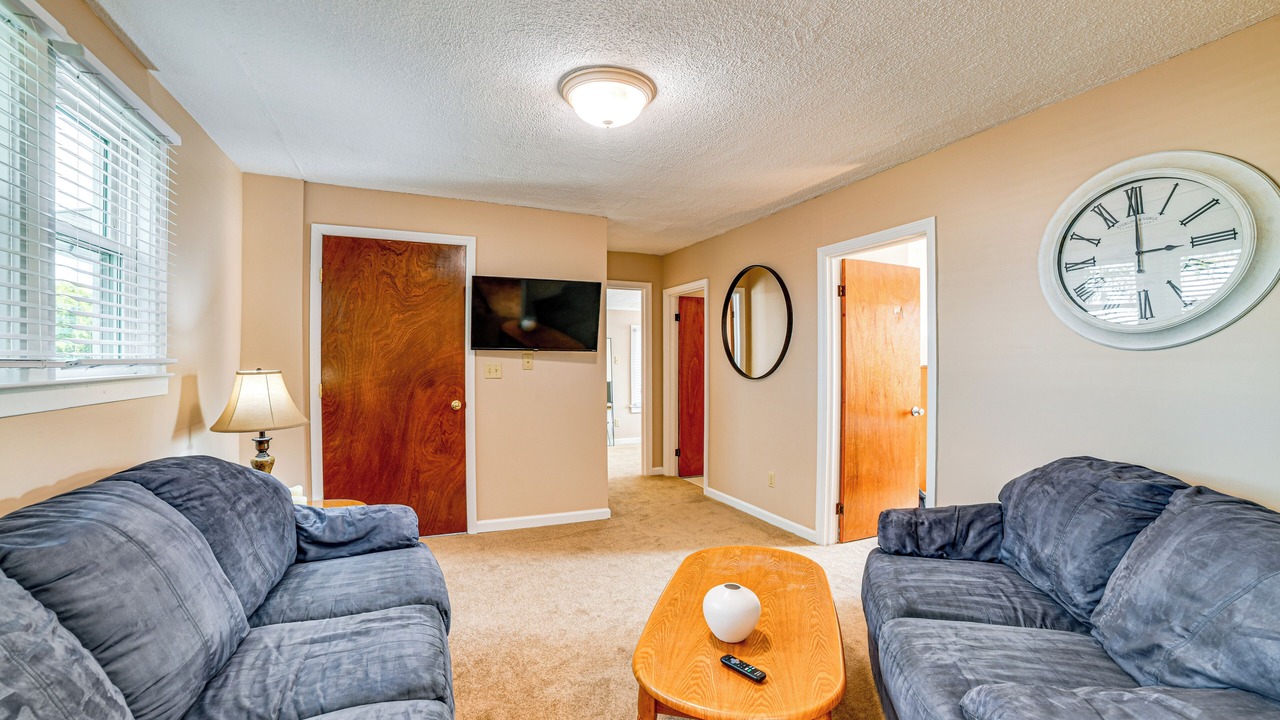 Photo of Bedroom in Munsons Corners