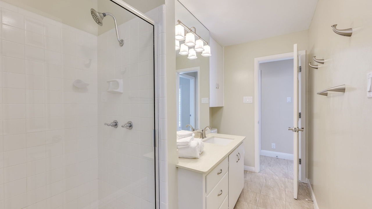 Photo of Bathroom in Lakeway