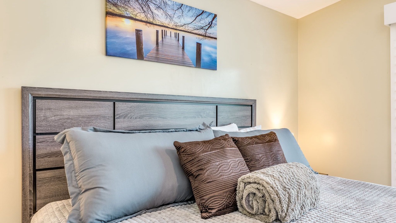 Photo of Bedroom in Lakeway