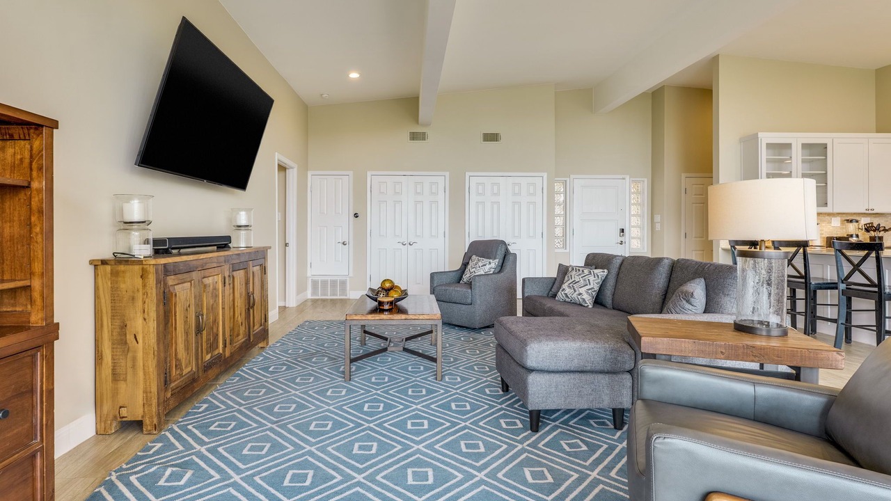 Photo of Livingroom in Lakeway