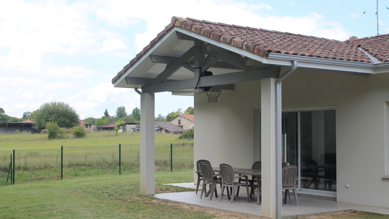 Photo of Outdoor in Oeyreluy