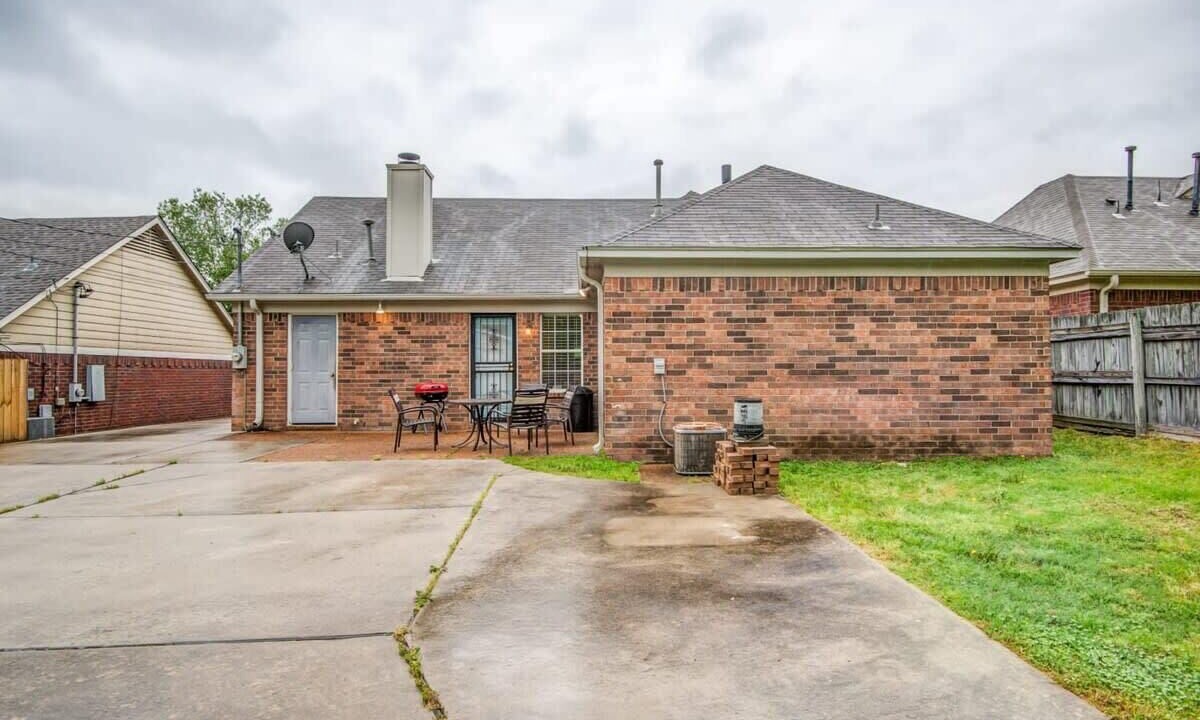 Photo of Others in Ellendale