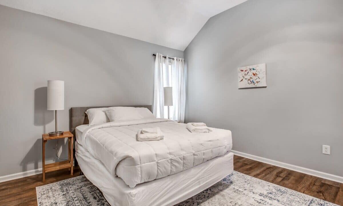 Photo of Others in Ellendale