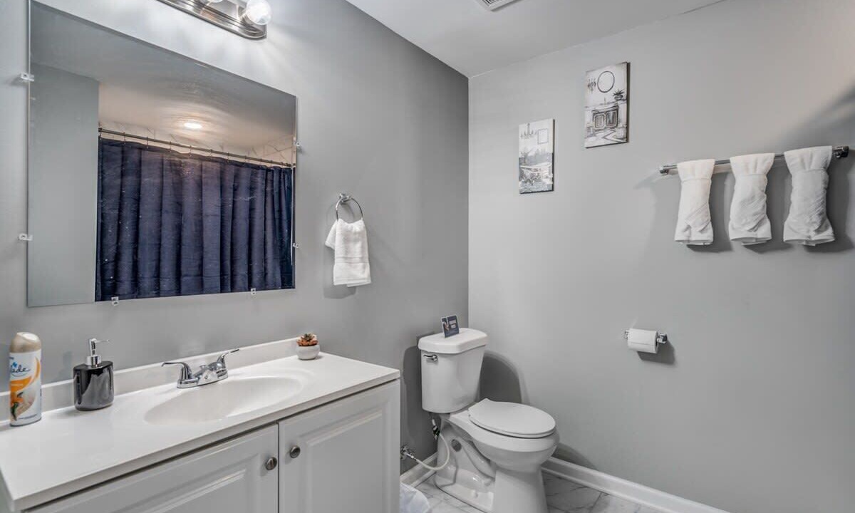 Photo of Bathroom in Frayser