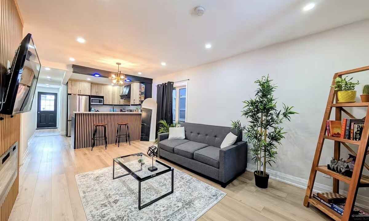 Photo of Livingroom in Hamilton