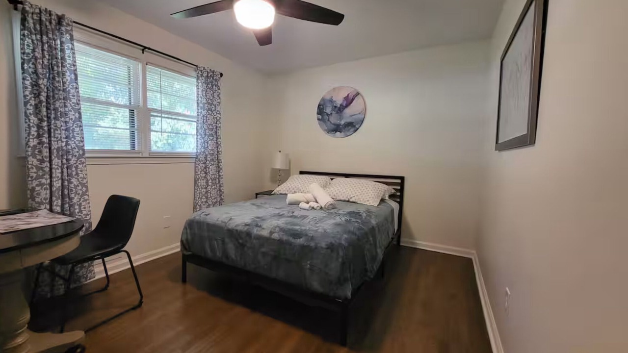 Photo of Bedroom in Lilburn