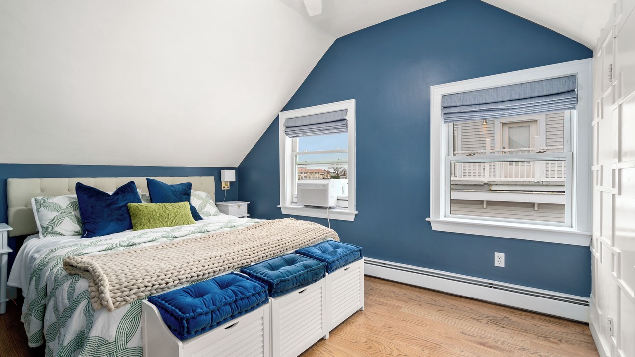 Photo of Bedroom in Swampscott