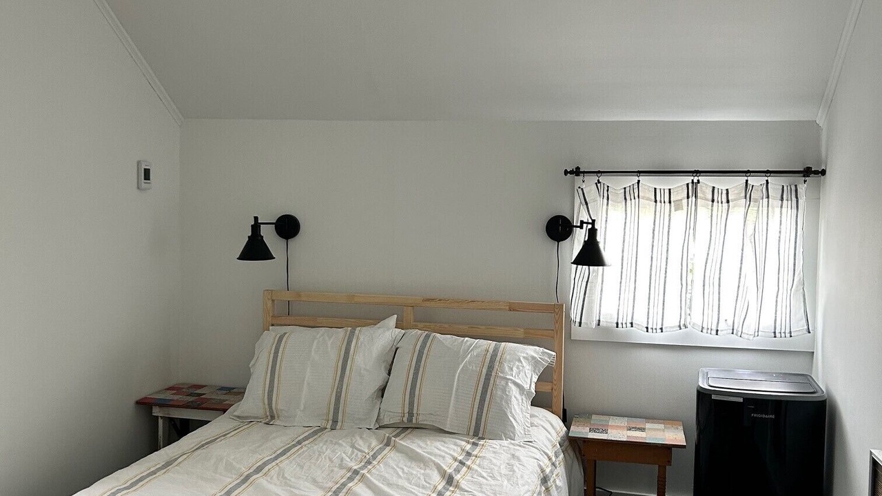 Photo of Bedroom in Ocean Beach