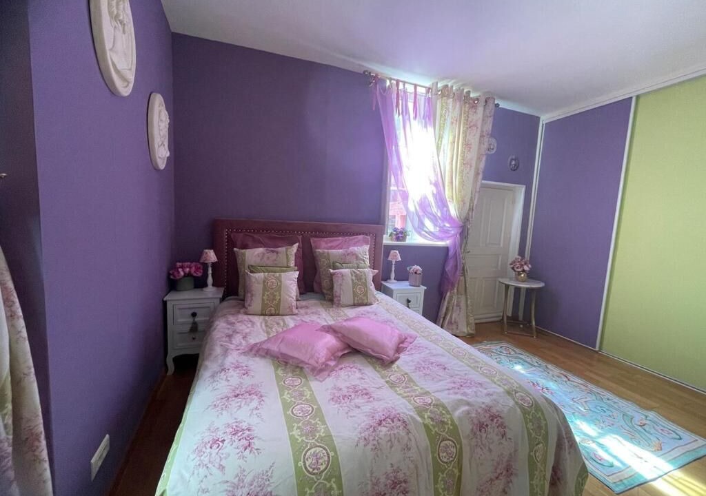 Photo of Bedroom in Chalon-sur-Saone