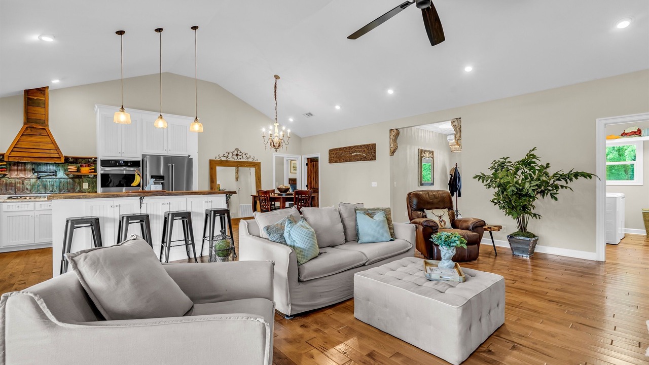 Photo of Livingroom in Columbus