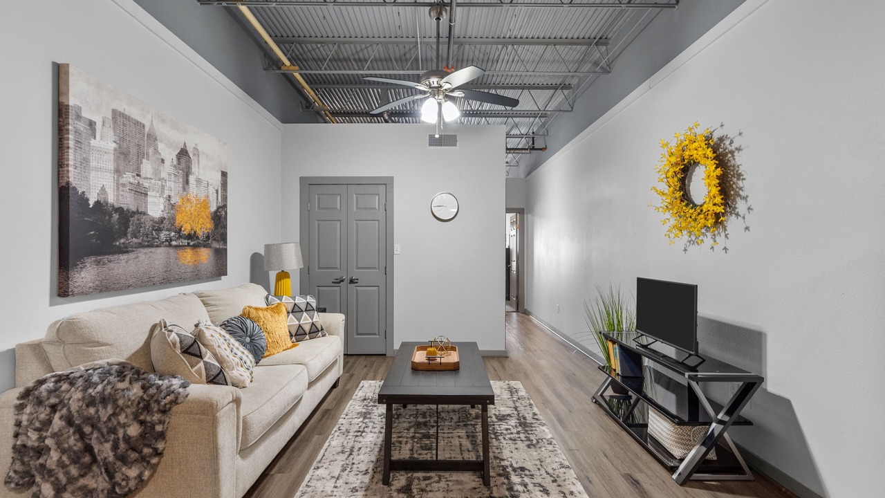 Photo of Livingroom in Baytown