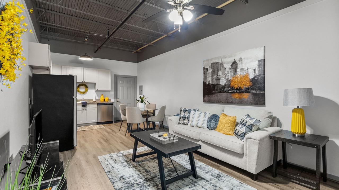 Photo of Livingroom in Baytown