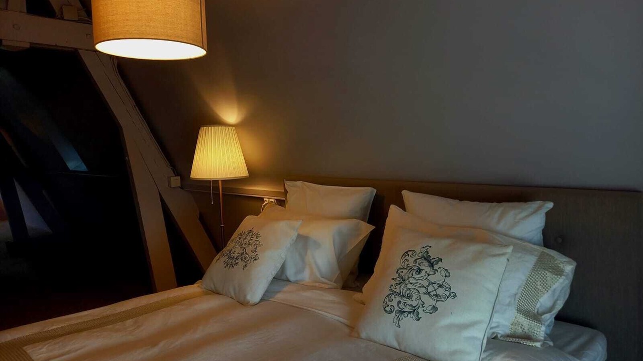 Photo of Bedroom in Republique