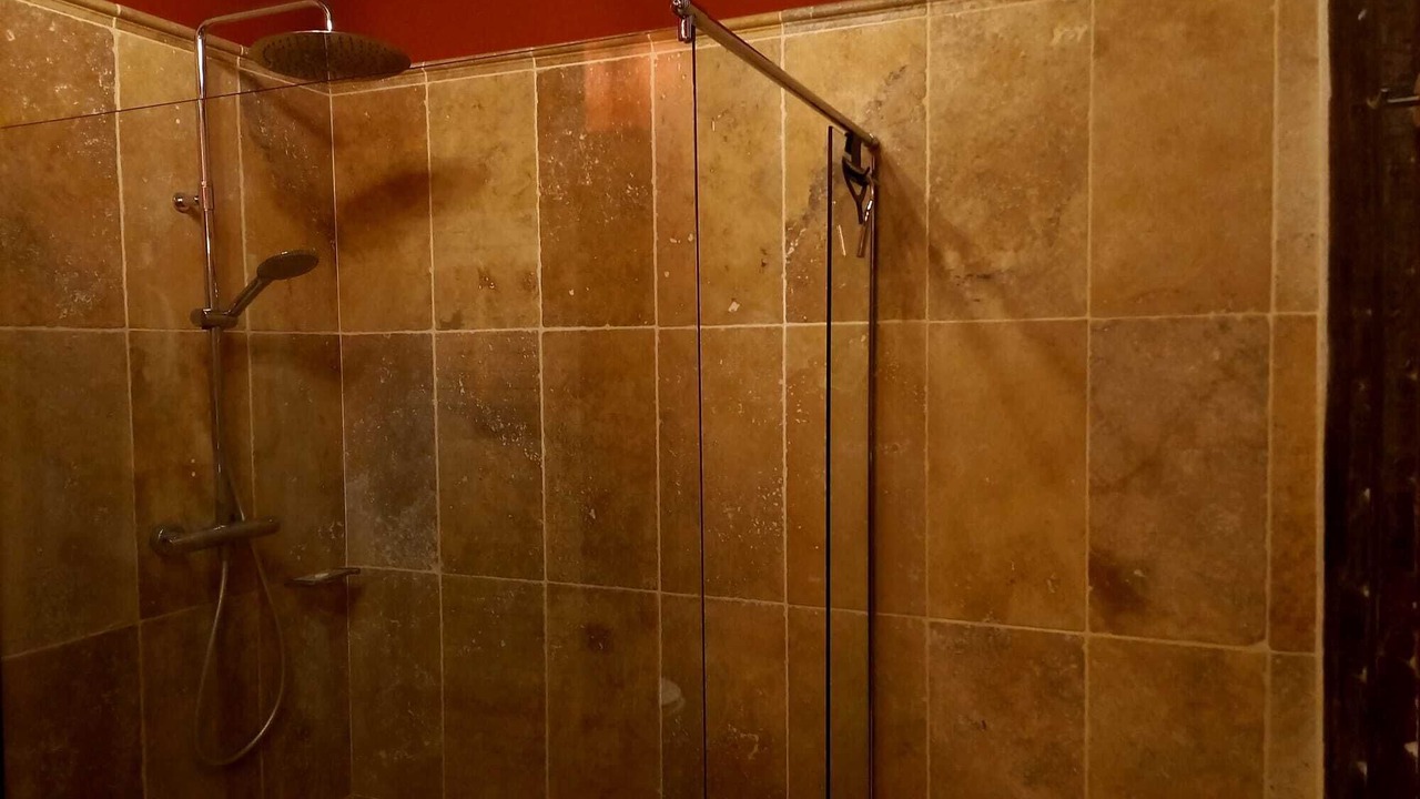 Photo of Bathroom in Republique