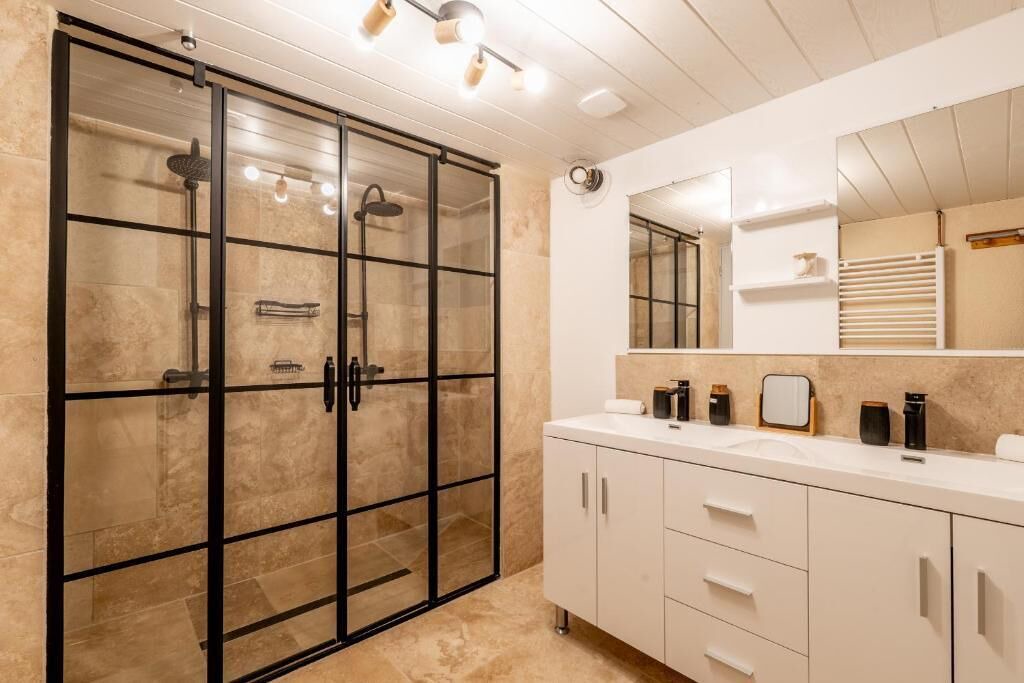Photo of Bathroom in La Verrie