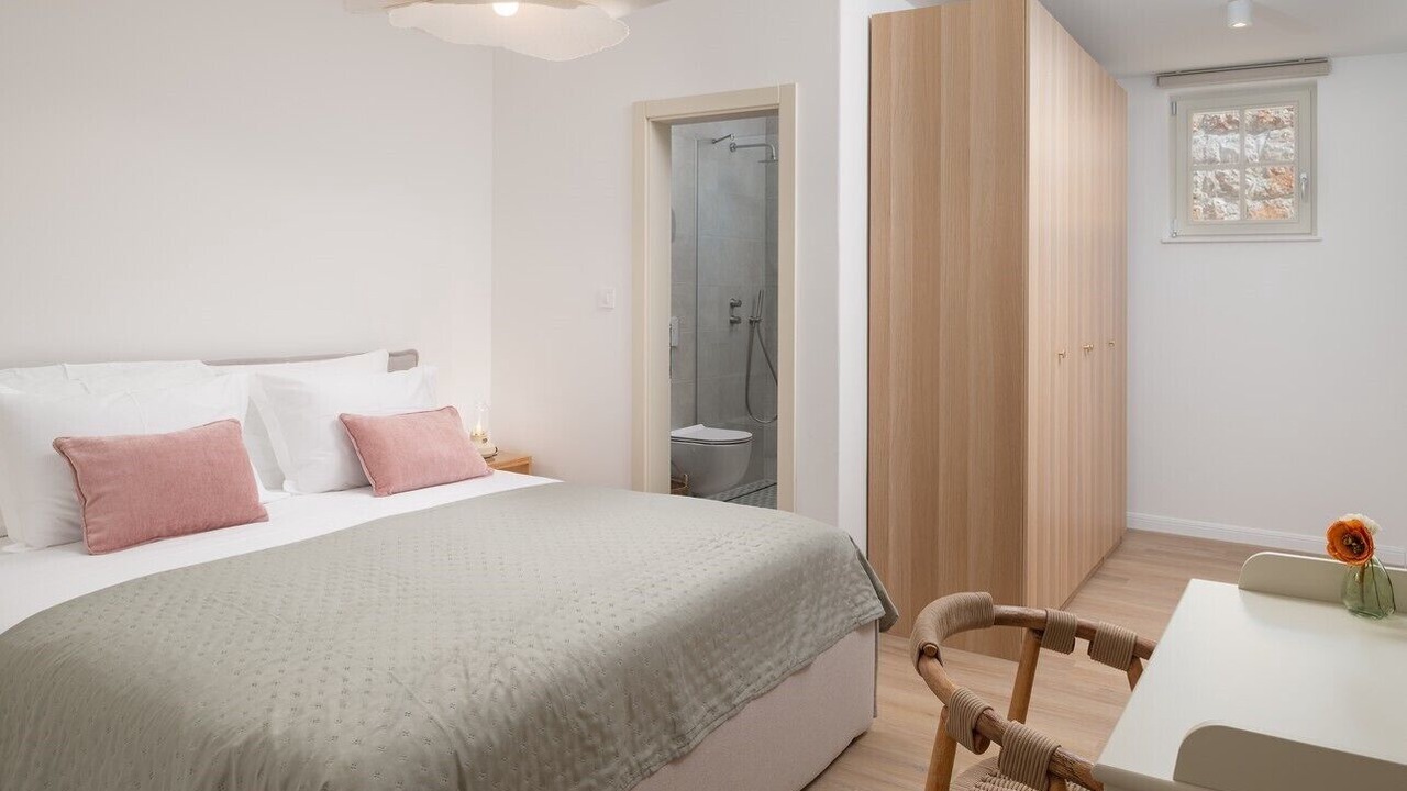 Photo of Bedroom in Seline