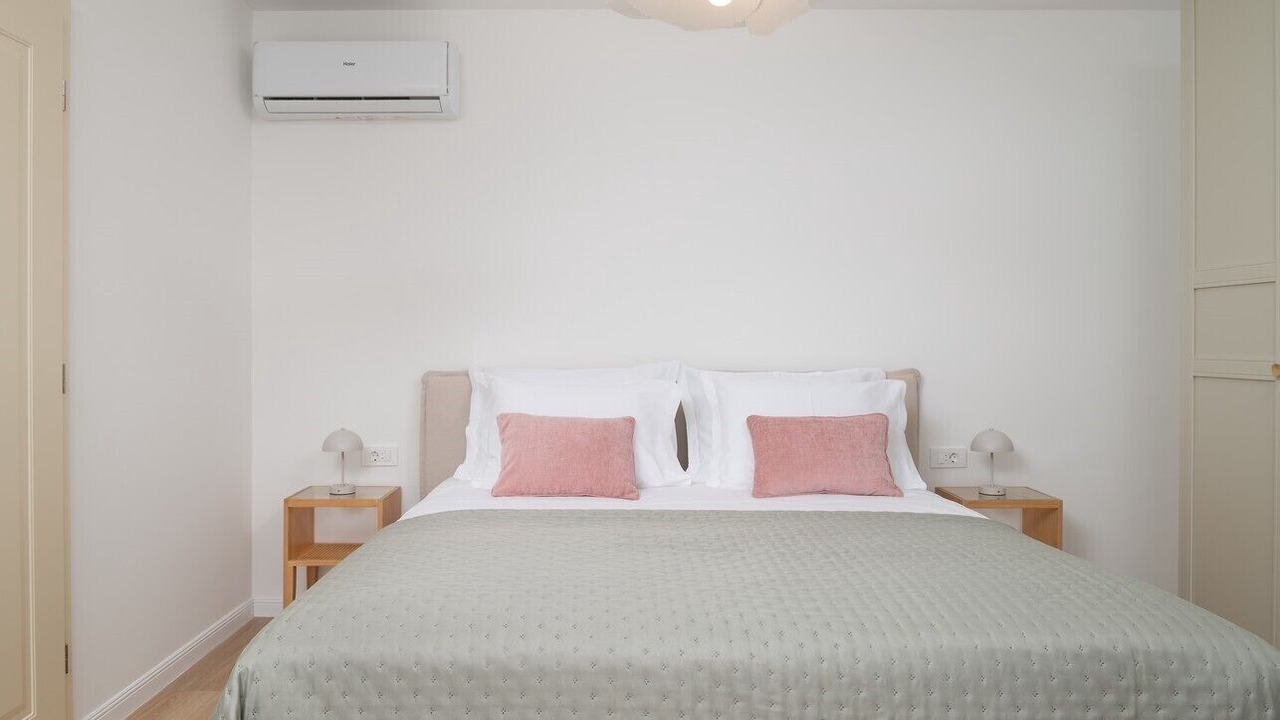 Photo of Bedroom in Seline