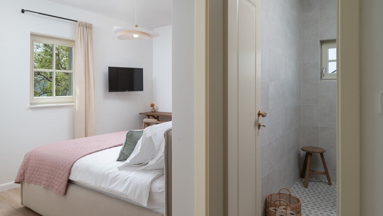 Photo of Bedroom in Seline
