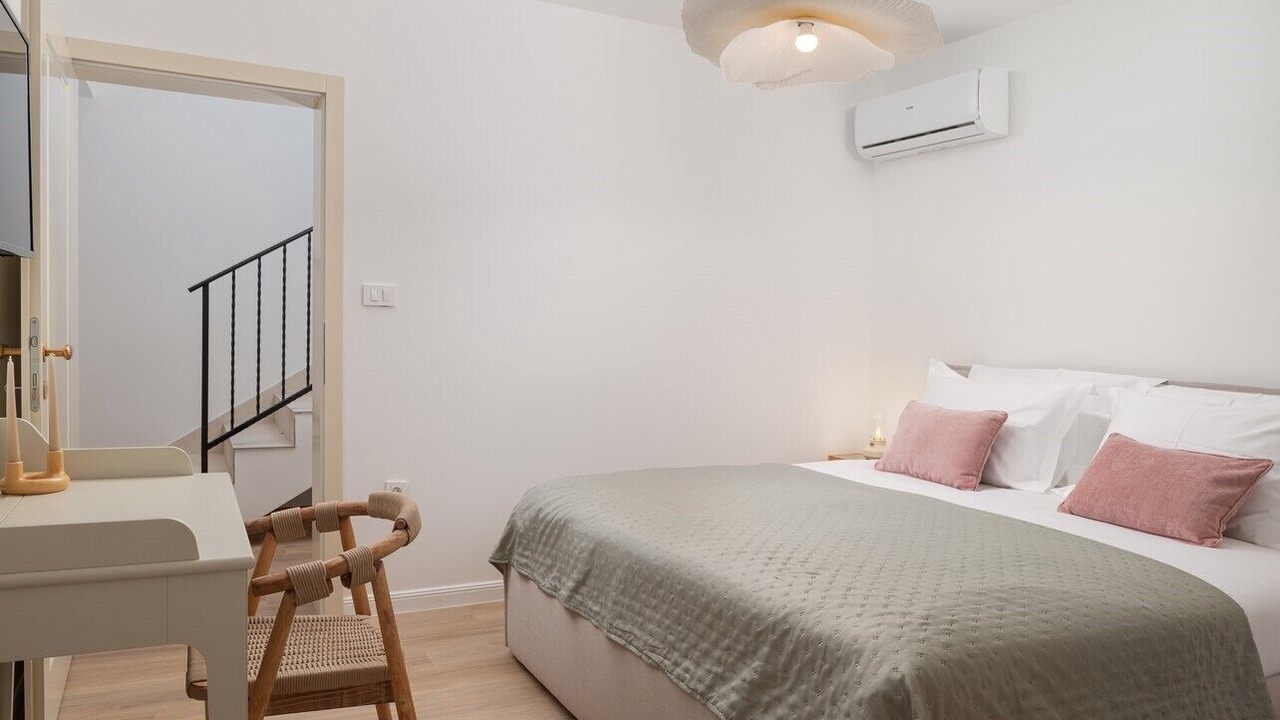 Photo of Bedroom in Seline