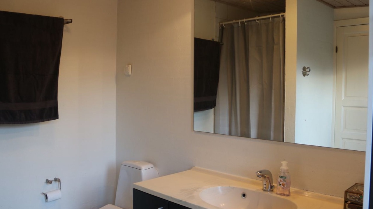 Photo of Bathroom in Tarm