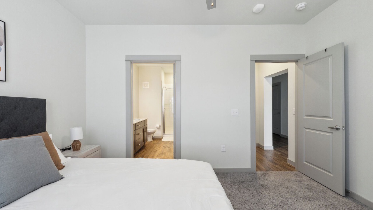 Photo of Bedroom in Cleburne
