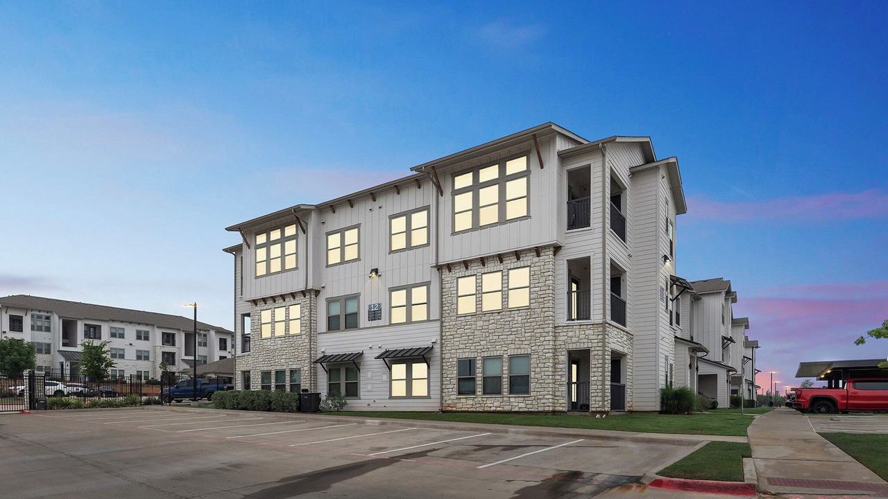 Photo of Outdoor in Cleburne