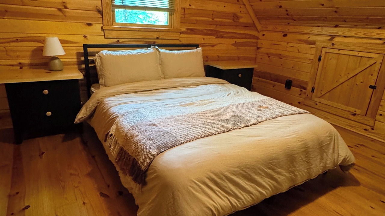 Photo of Bedroom in Cleveland