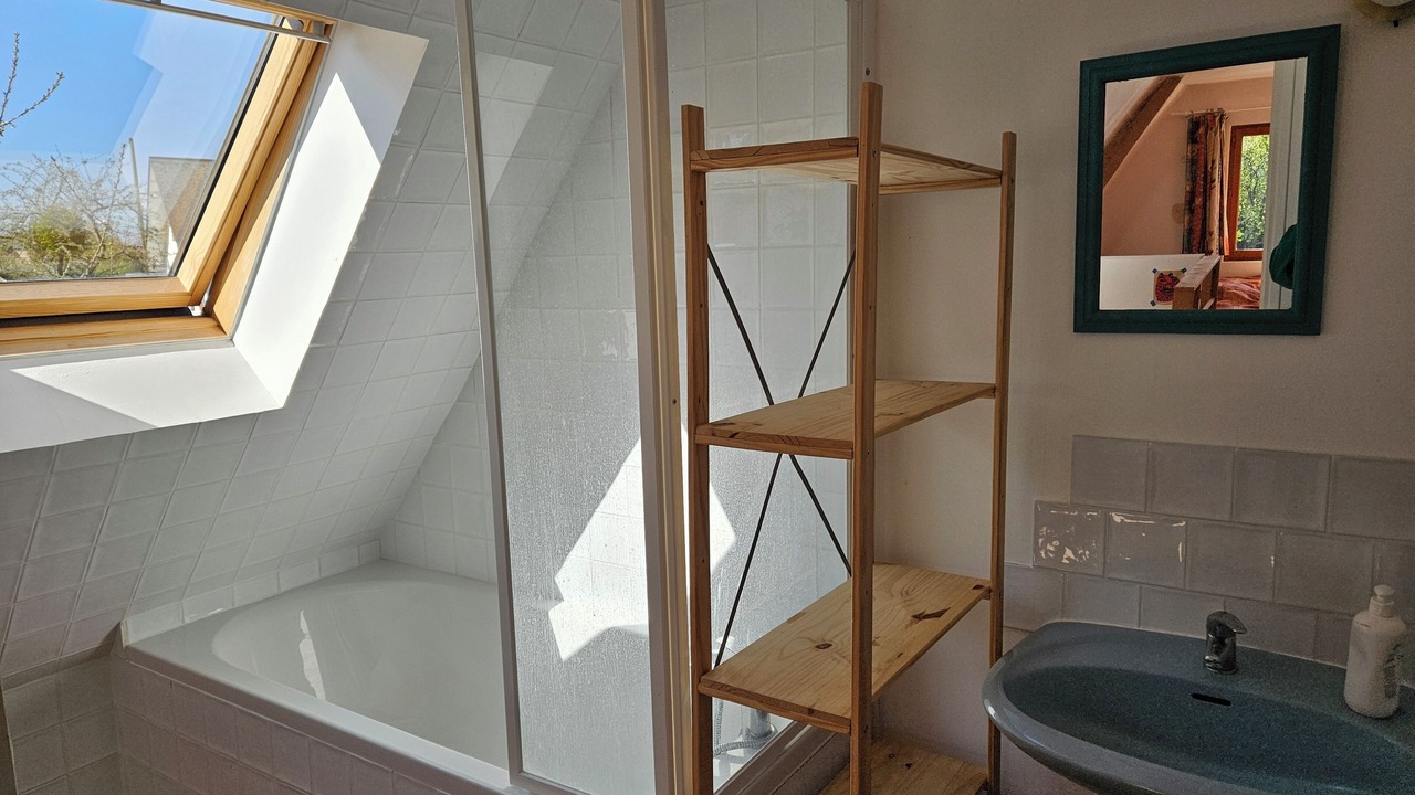 Photo of Bathroom in Luneray
