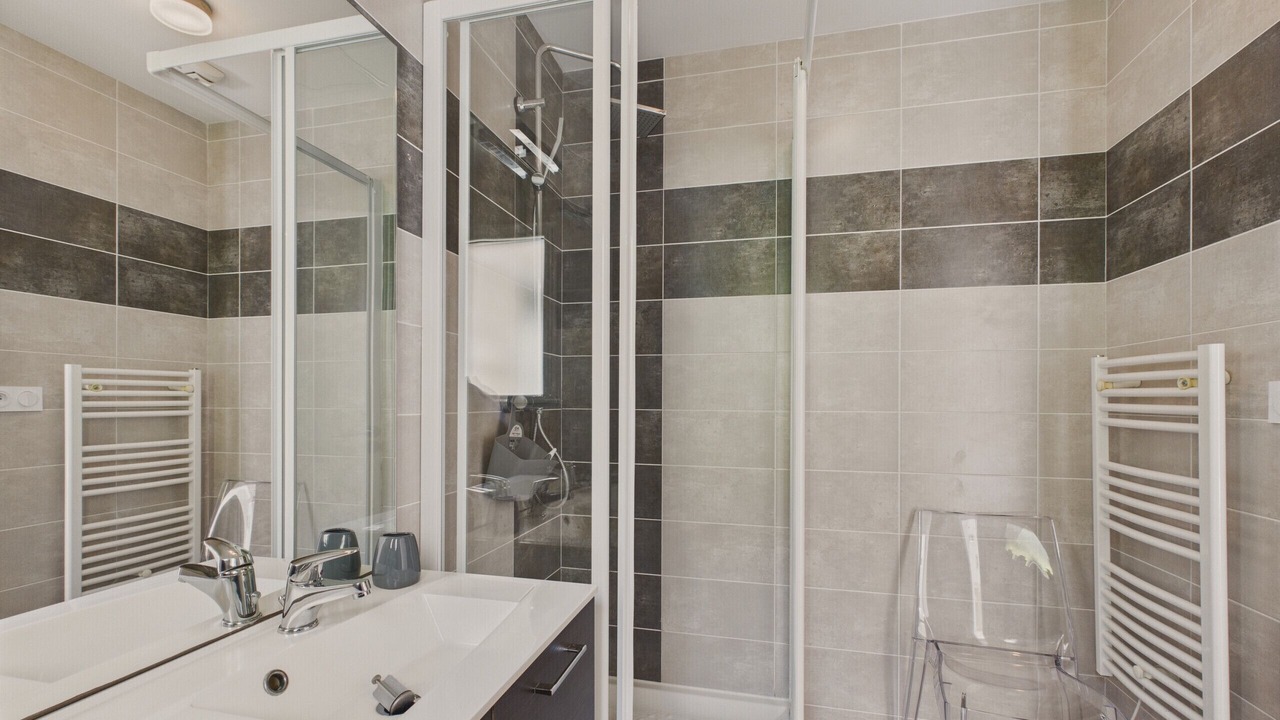 Photo of Bathroom in Saint-Vincent-sur-Jard