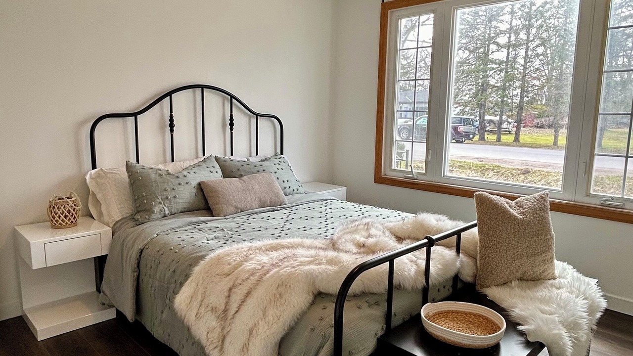 Photo of Bedroom in Innisfil