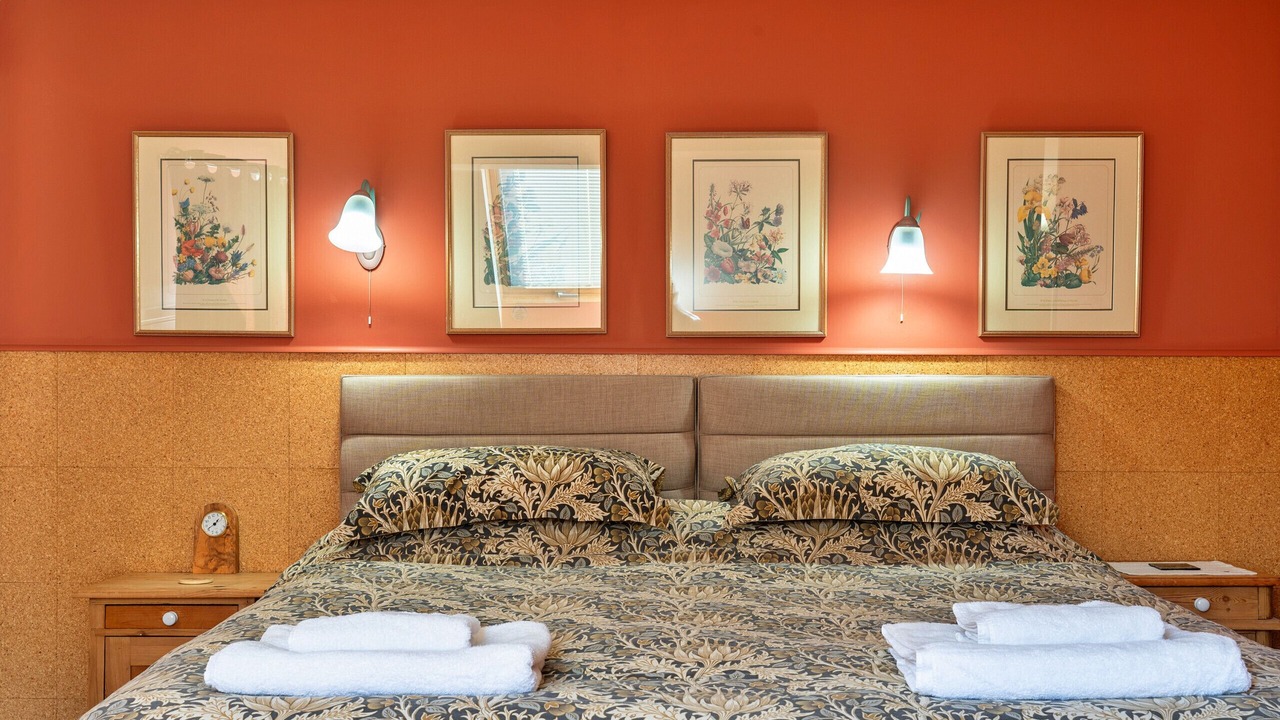 Photo of Bedroom in Bovey Tracey