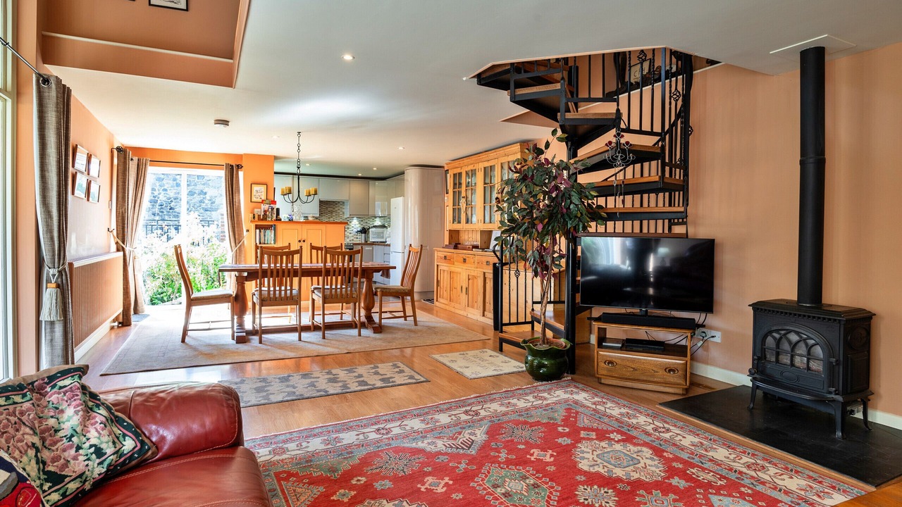 Photo of Livingroom in Bovey Tracey