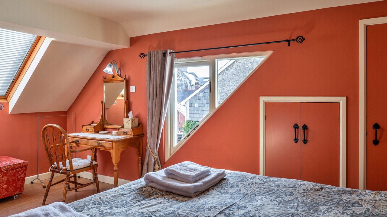 Photo of Bedroom in Bovey Tracey