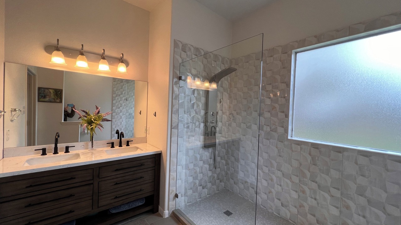 Photo of Bathroom in Katy