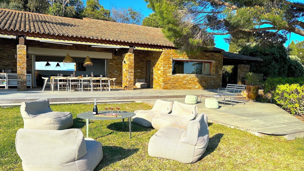Photo of Outdoor in Cabasson