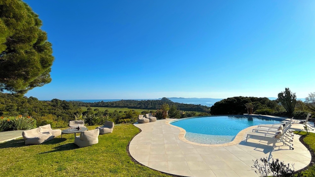 Photo of Outdoor in Cabasson