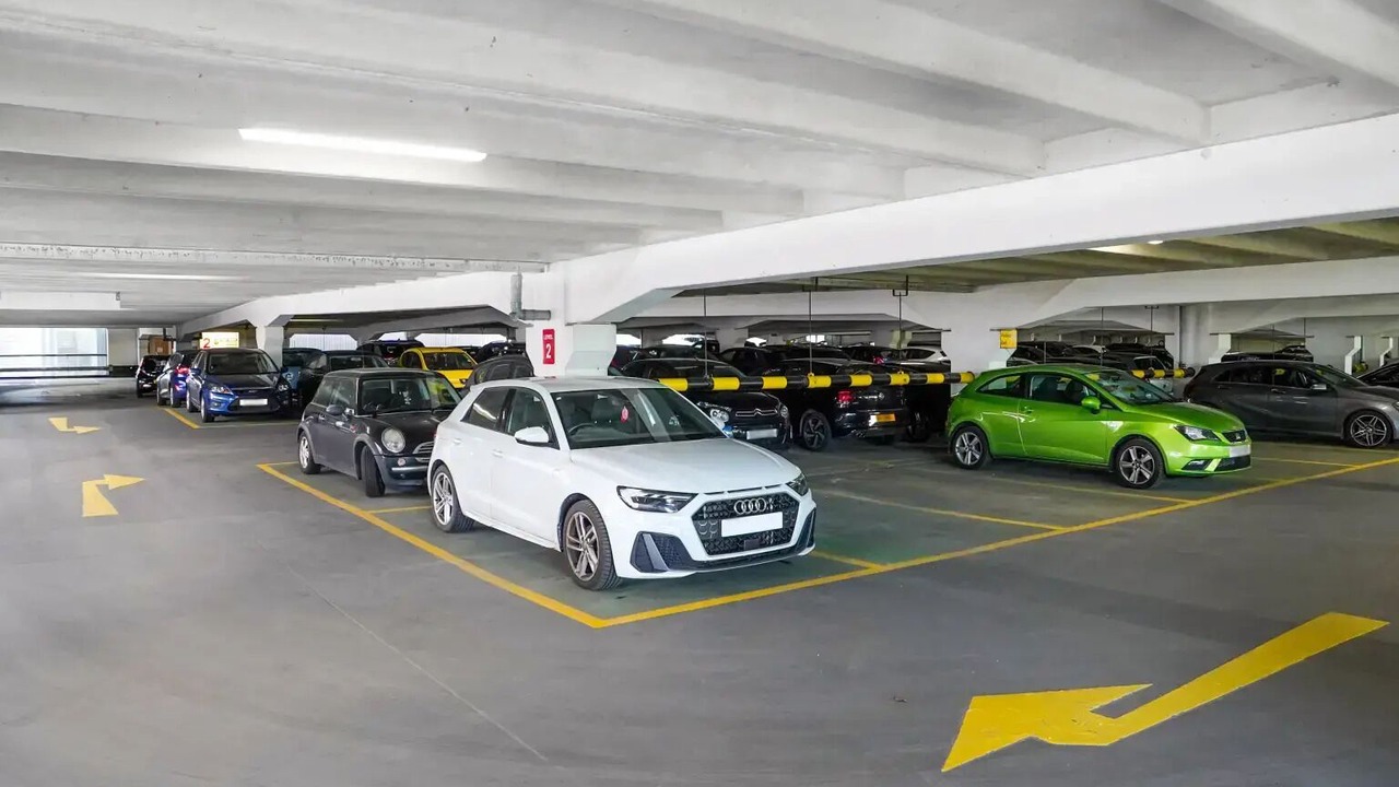 Photo of Others in Leeds