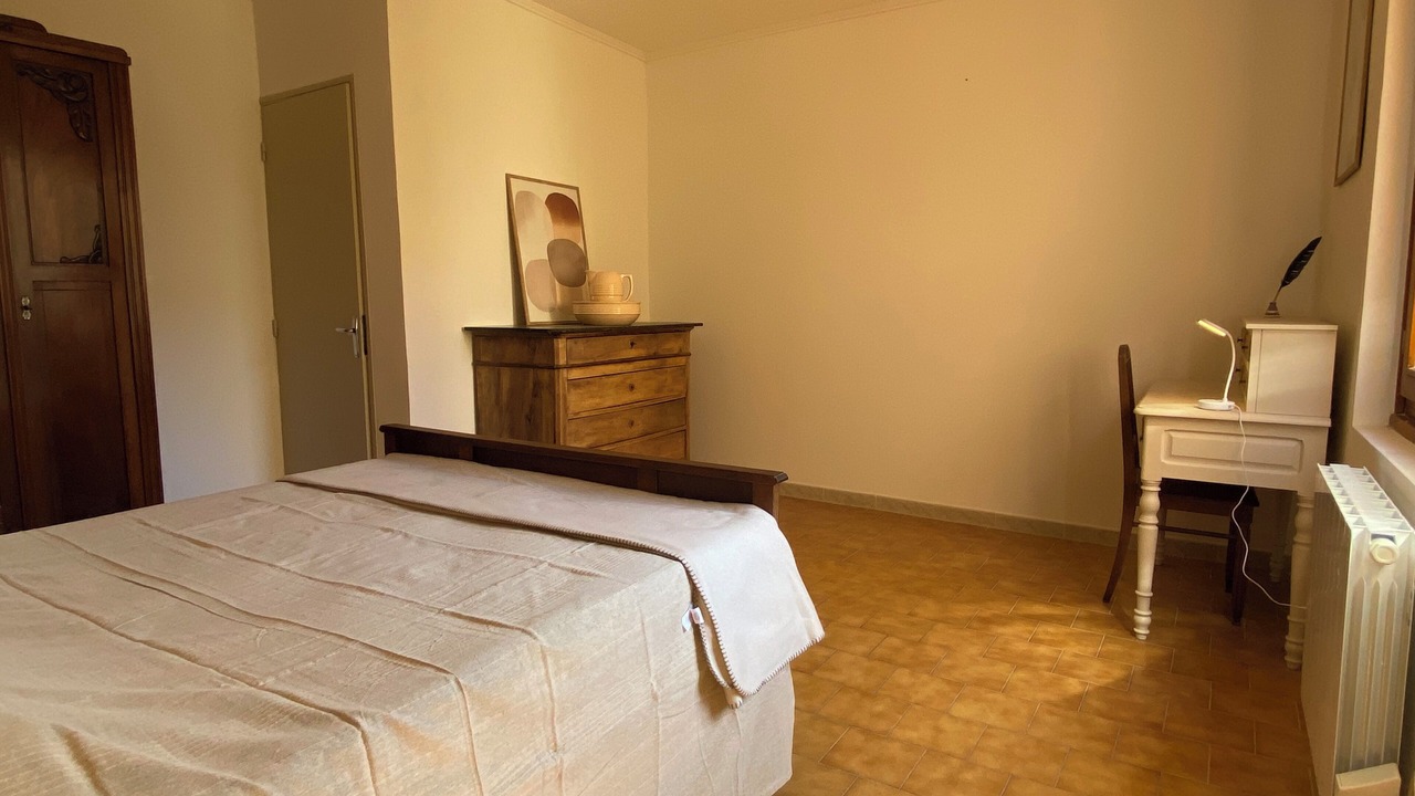 Photo of Bedroom in Montagnac