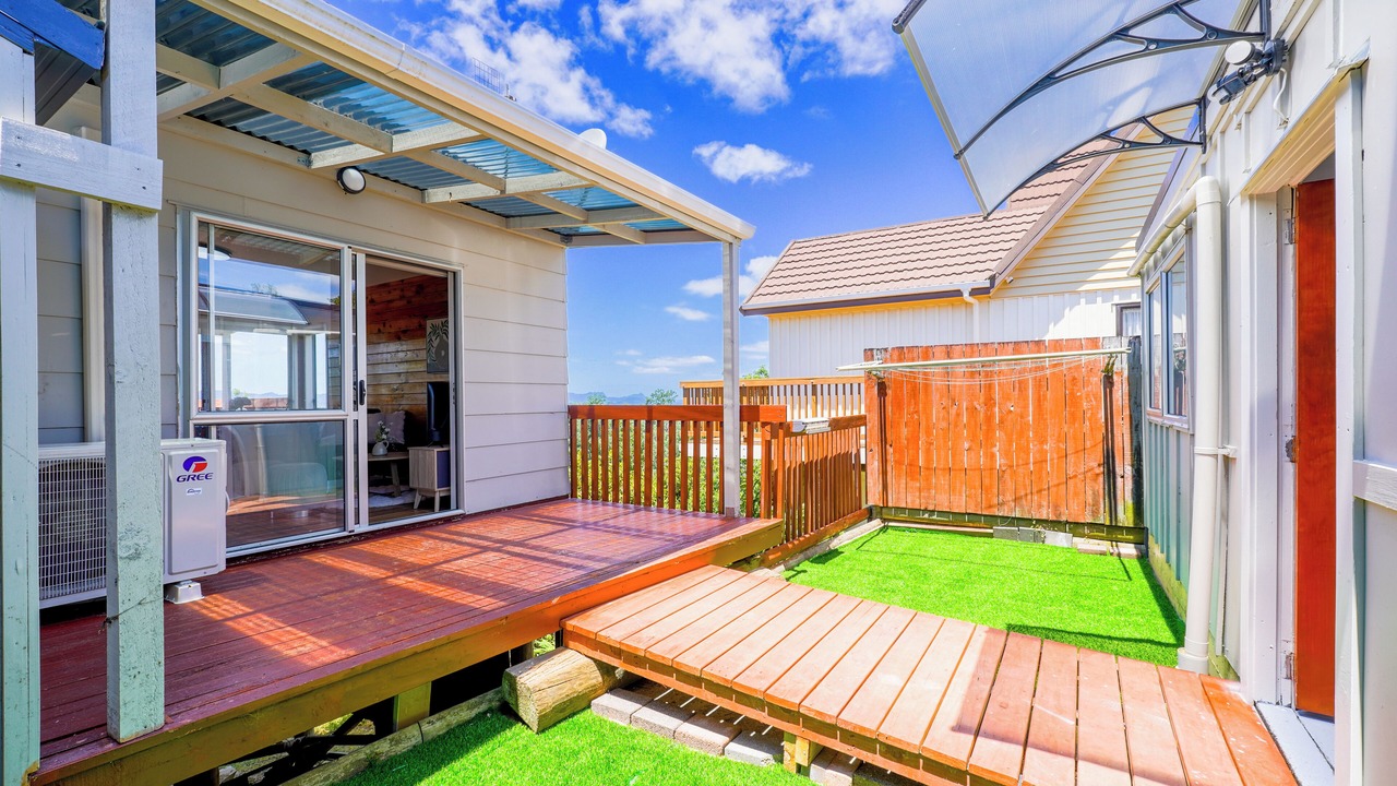 Photo of Patio Balcony in Whangarei