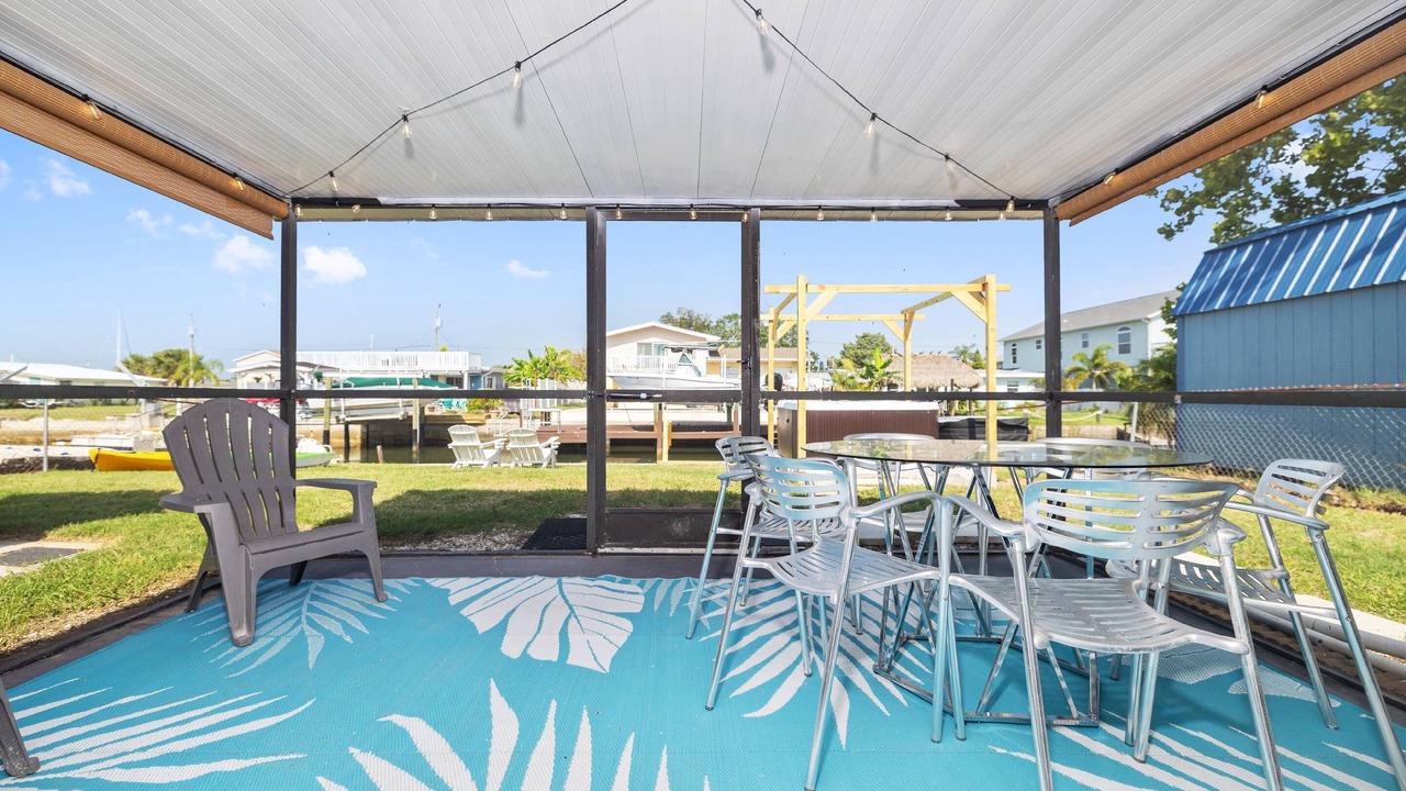 Photo of Outdoor in Hudson Beach Estates