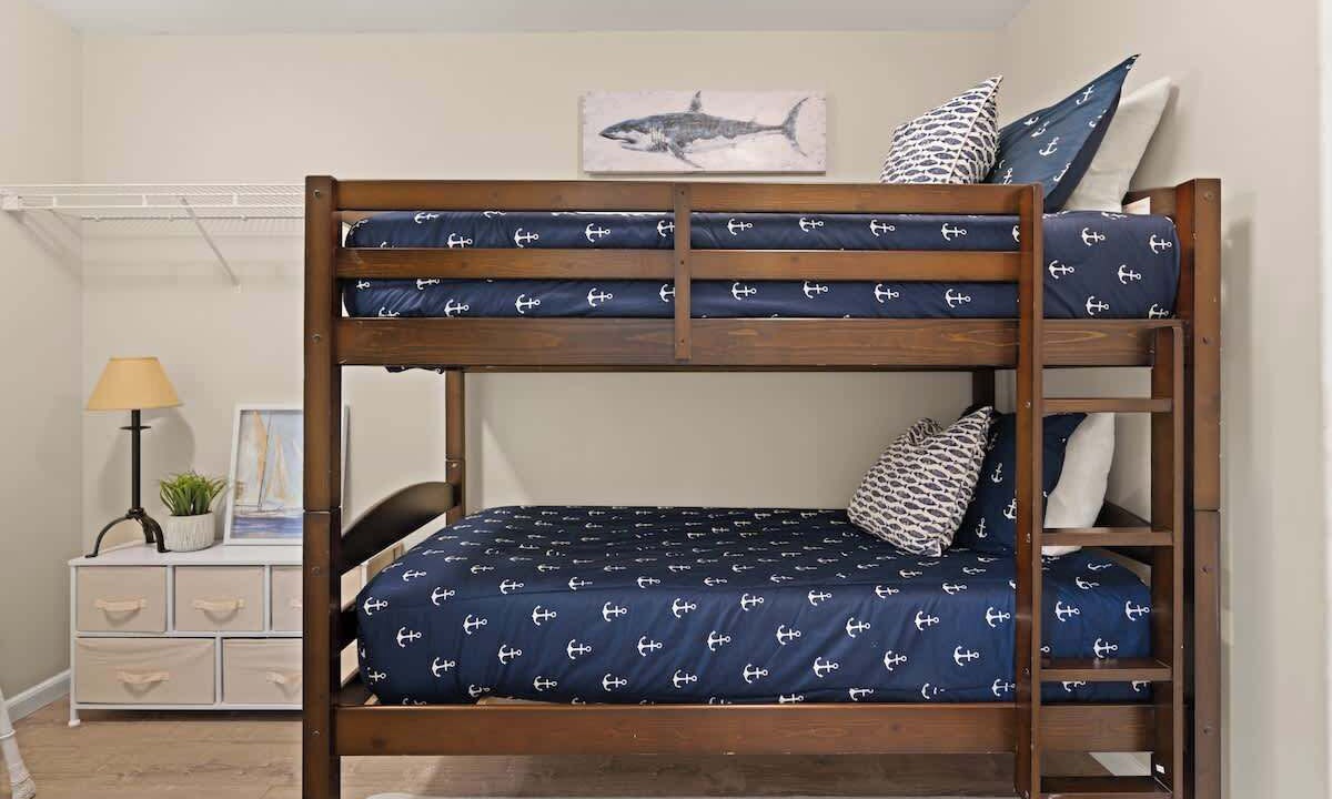 Photo of Bedroom in Demere Park