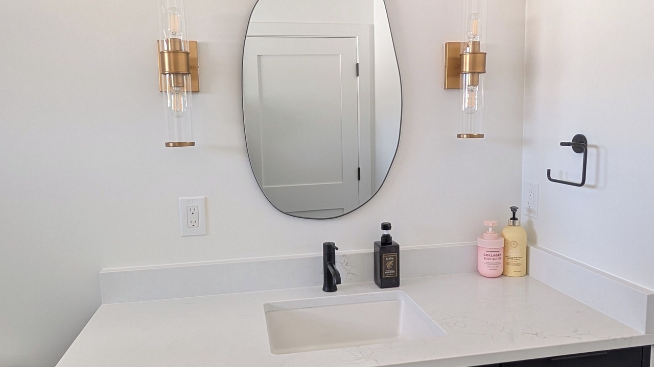Photo of Bathroom in Fraser